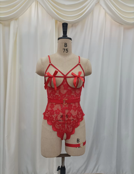 Lace Lingerie Set – Women’s Elegant Floral Design